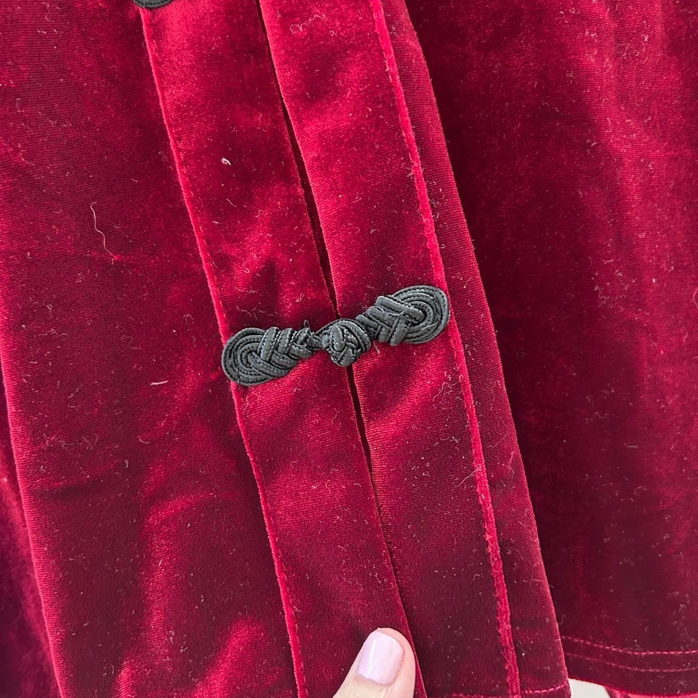 NWT Vintage Clio II Scarlet Red Velour Tunic Jacket. Mandarin collar, frog clasp - Picture 2 of 13